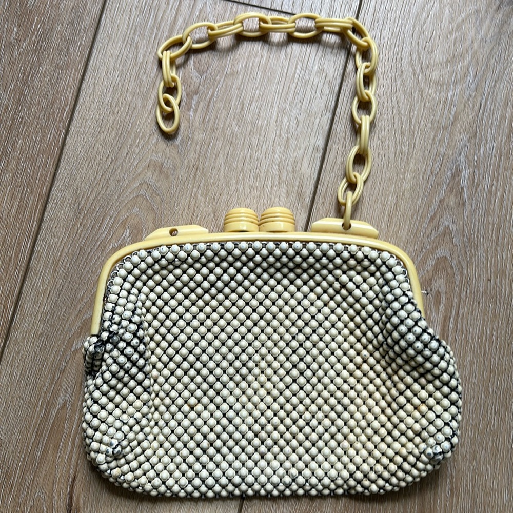 Vtg Alumesh Whiting & Davis Ivory White Metal Mesh Evening Bag Purse Cel…